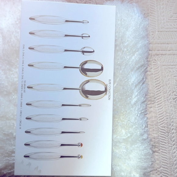 ARTIS TEN BRUSH SET - Picture 1 of 5